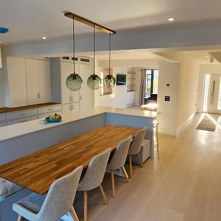 Luxury Home Near Fistral Beach New Quay エクステリア 写真